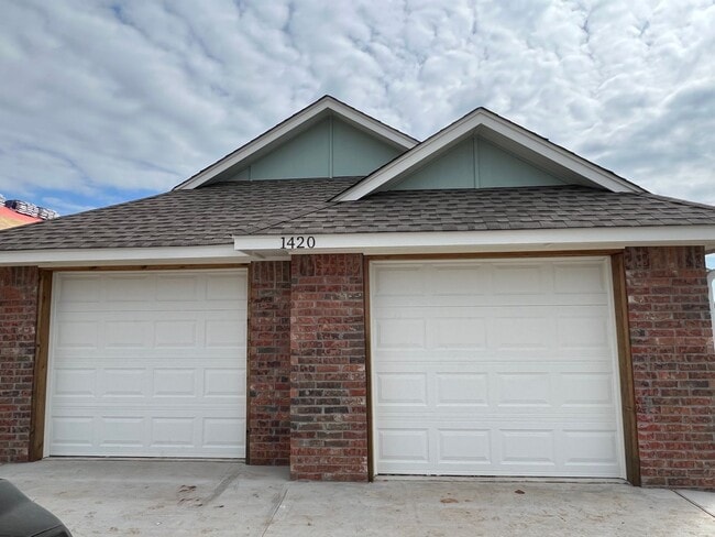 Photo - 1420 SW Texas Ave Apartment Unit 1420 SW Texas  B