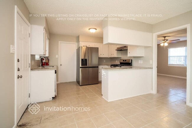 107 Lincoln Ln