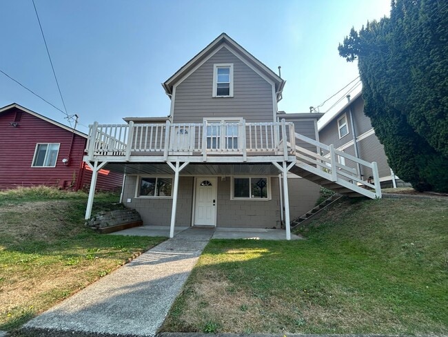 Building Photo - HU1615 Unit B (Lower) Rental