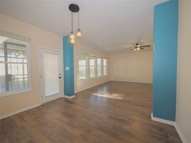 Photo - 324 Hidden Brook Ln