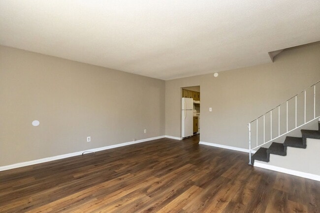 Photo - 3640 Missionaire Ave