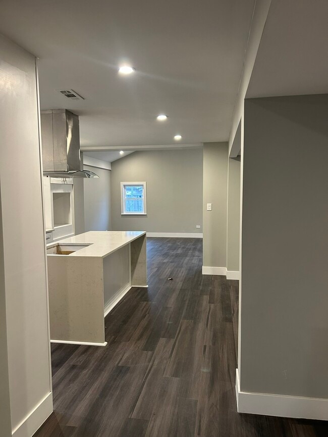 Photo - 4447 S Leamington Ave