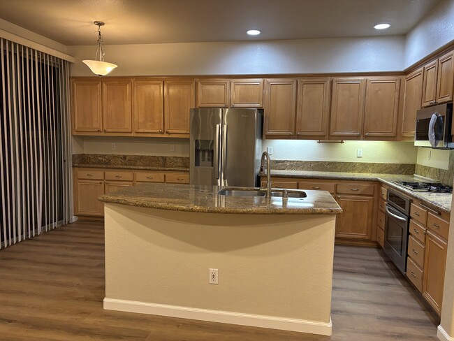 Kitchen - 18722 Caminito Pasadero Townhome