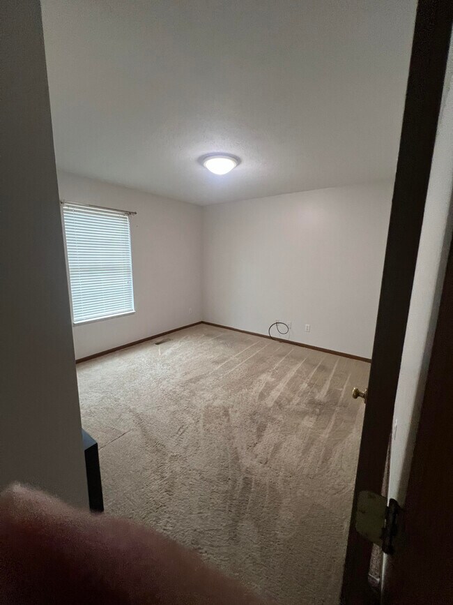 Photo - 1928 Eastbranch Cir NE