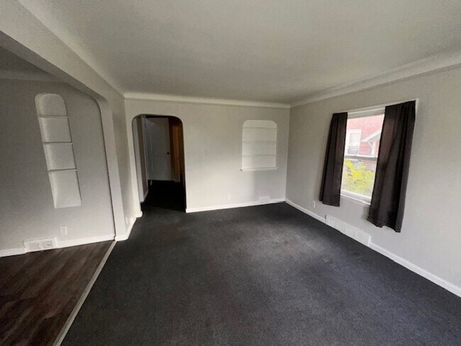 Photo - Stunning 3 Bedroom Brick Bungalow on Eastside of Detroit, Move in ready!