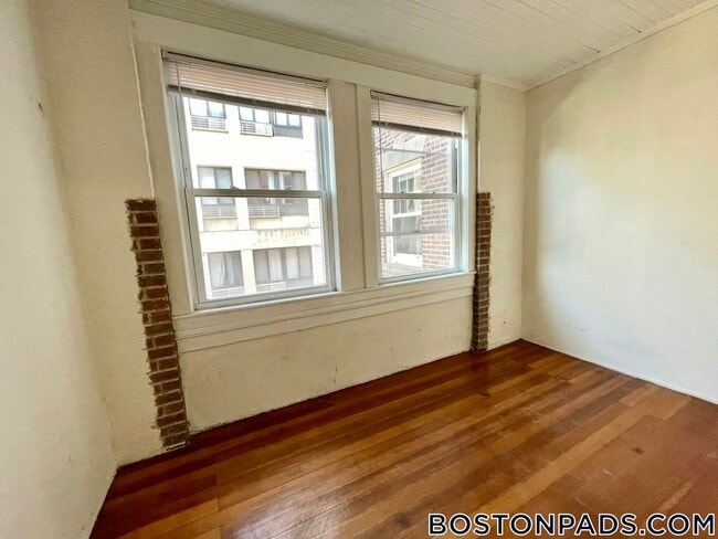 Photo - 14 Centre St Unit 3