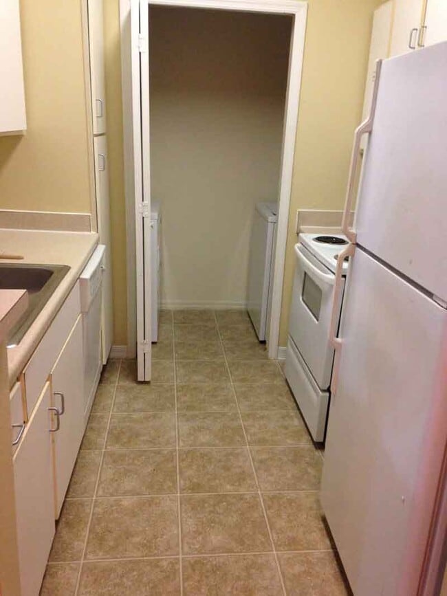 Photo - 2010 E Palm Ave Unidad 15208