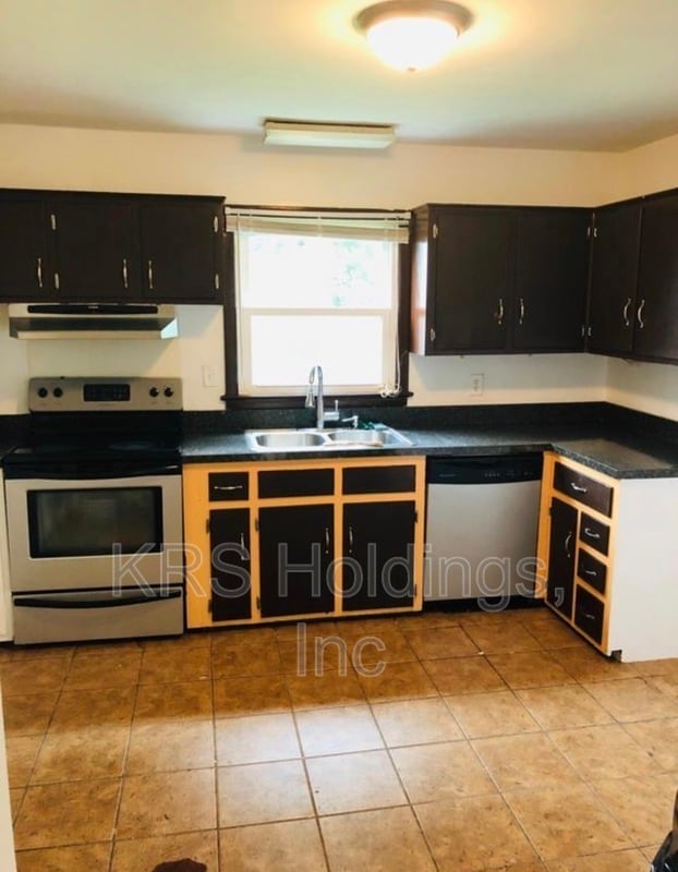 Photo - 8514 Kennedy Dr