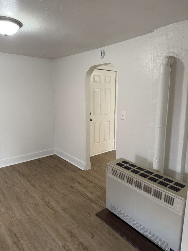 Photo - $850 - I Bedroom 1 Bathroom Apartment - Heart of the City Unit APT 2