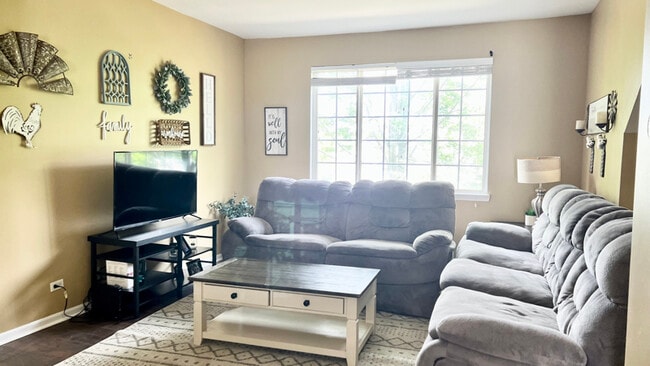 Photo - 3473 Ravinia Cir