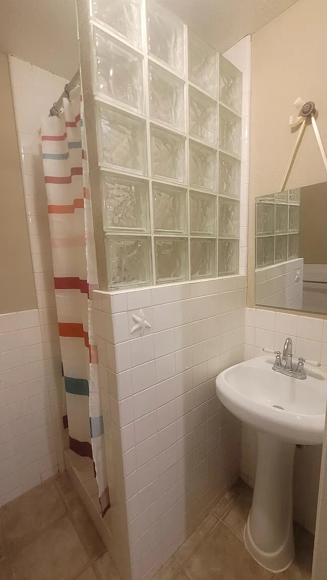 Photo - 1429 Woodland Dr