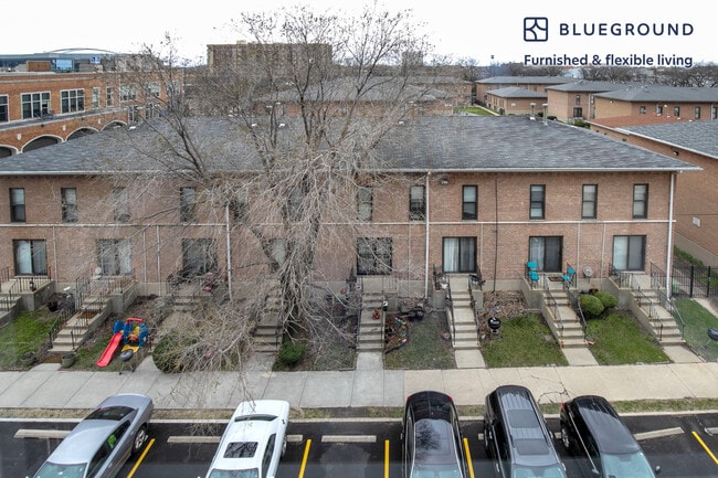 Photo - 150 N Ashland Ave Unidad FL4-ID1051