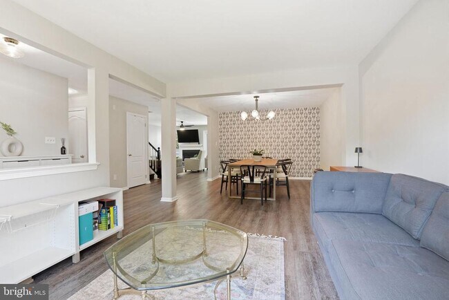 Photo - 138 Medinah Dr