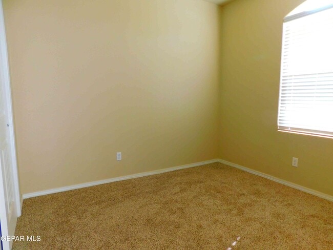 4088 Loma Dante