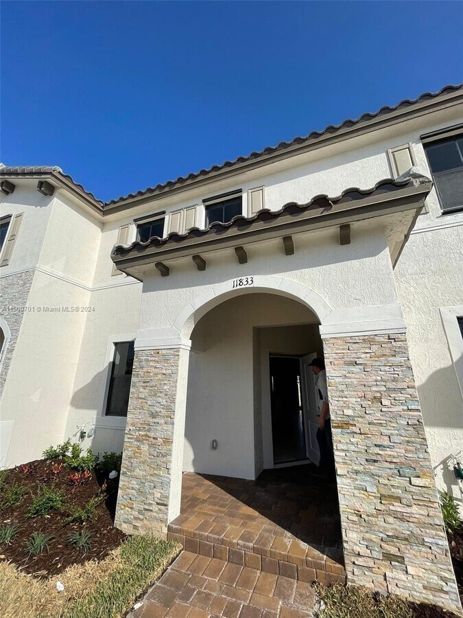 Photo - 11833 SW 245th Ter