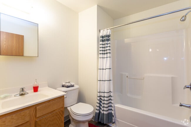 Oakwood Townhomes