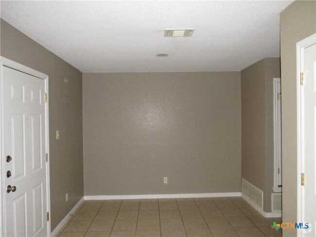 Building Photo - 3007 Dannen Ct Rental