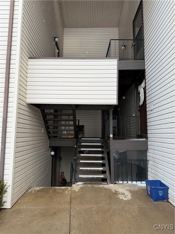 Photo - 397 Village Blvd N