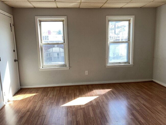 Photo - 50 Millbury St Unit 4