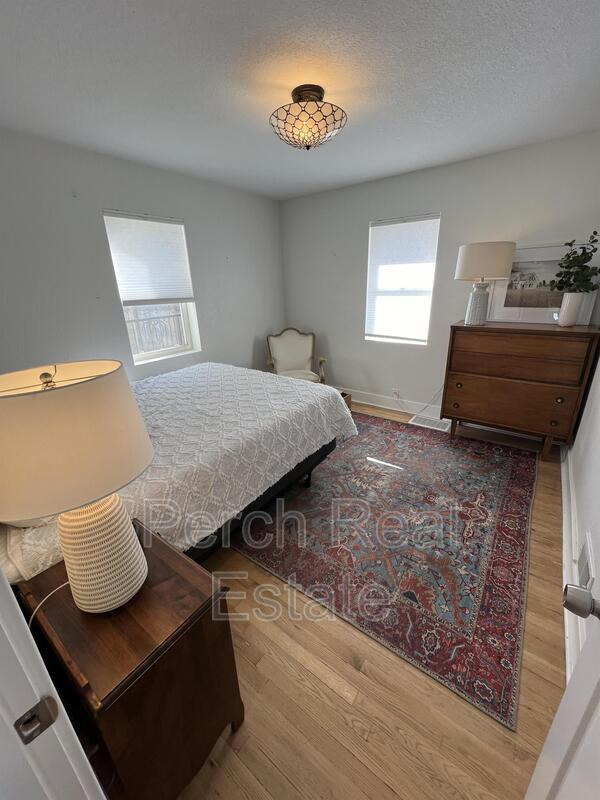 Photo - 390 S Garrison St