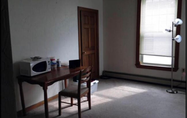 Building Photo - 41 Hollywood St. Unit Apt 2