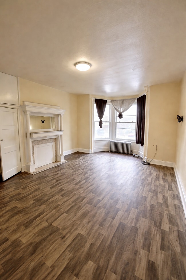 Photo - 1330 W Hunting Park Ave