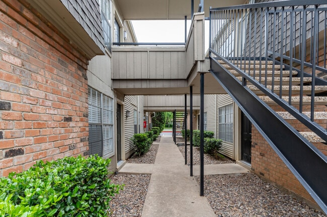 Breezeway view