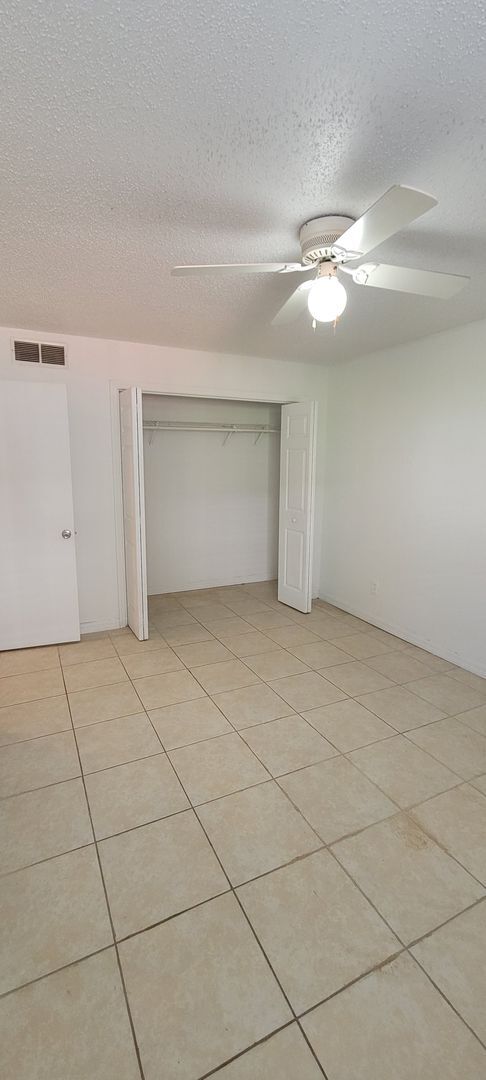 Photo - Serra Vella - 415-102 Unit 415-102