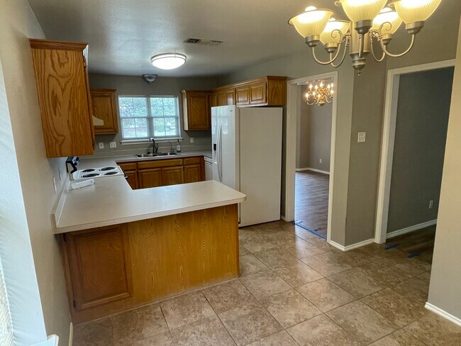 Photo - 5901 Sheffield Dr