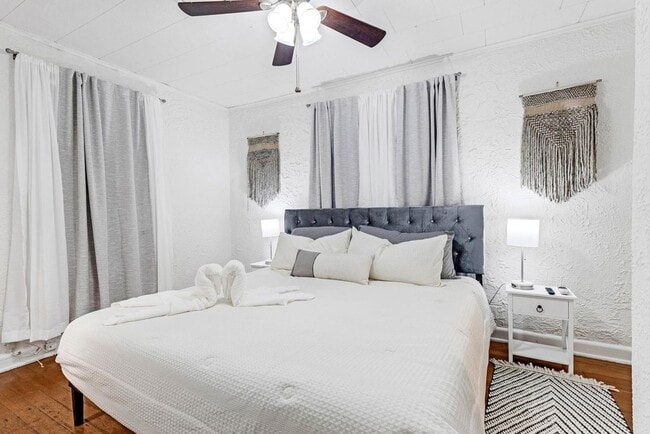 Photo - 335 Malverne Rd