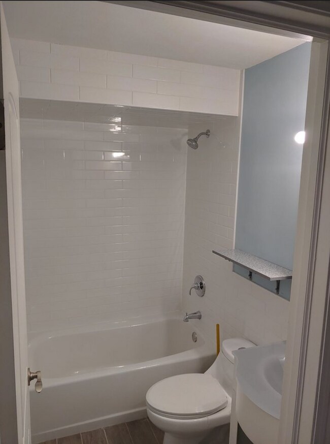 Photo - 5310 N Chester Ave