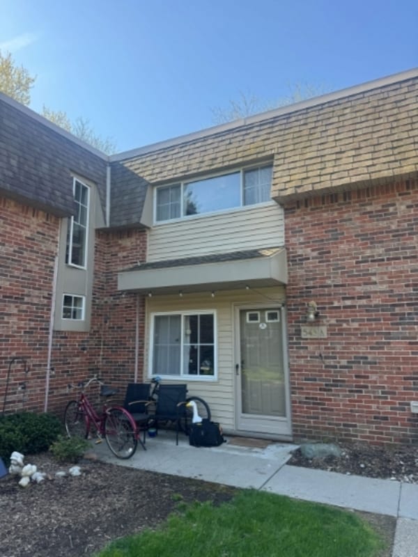 Photo - 543 Longshore Dr
