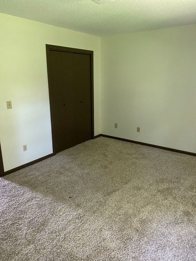 Photo - Newly Upgraded Townhouse