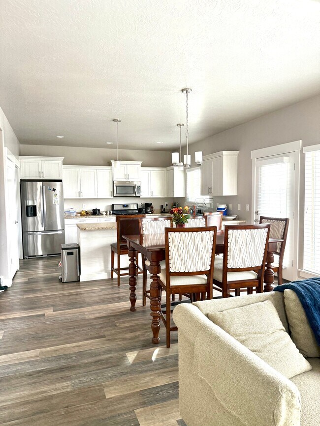 Photo - 822 S Aspen Wy