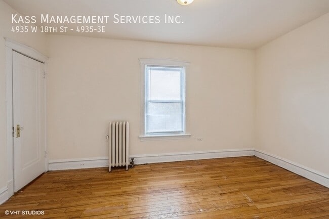 Photo - 4935 W 18th Unit 4935-3E