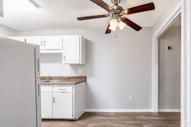 River Retreat Apartments