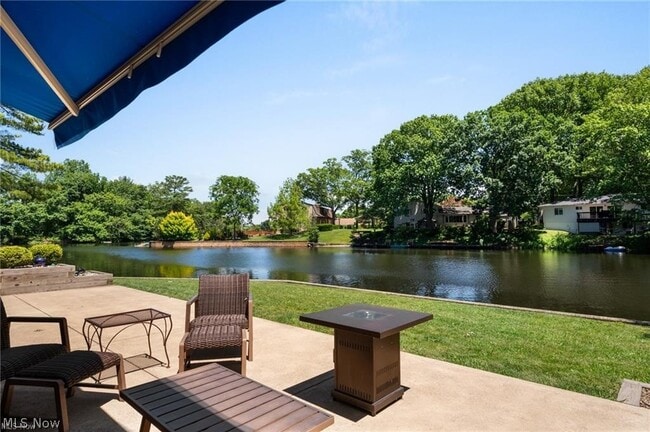 Photo - 685 Sunnyside Rd