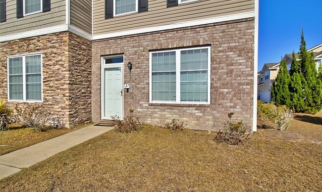 Photo - 127 Davila St