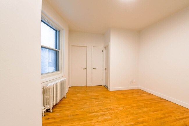 Photo - 3495 Av Van Horne