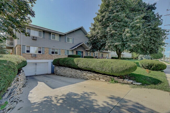 Douglas Terrace Apartments