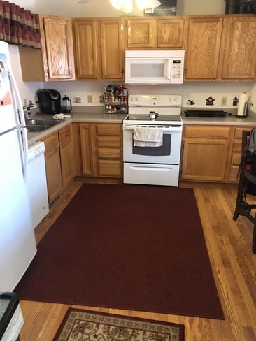 Building Photo - 1113 N Windsor Ave