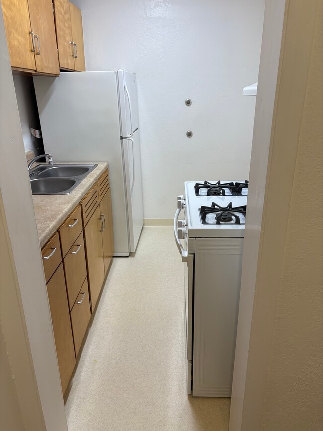 Photo - Courthouse View Apartments Unit 206