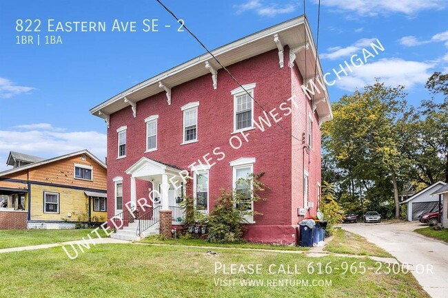 Photo - 822 Eastern Ave SE Unit 2