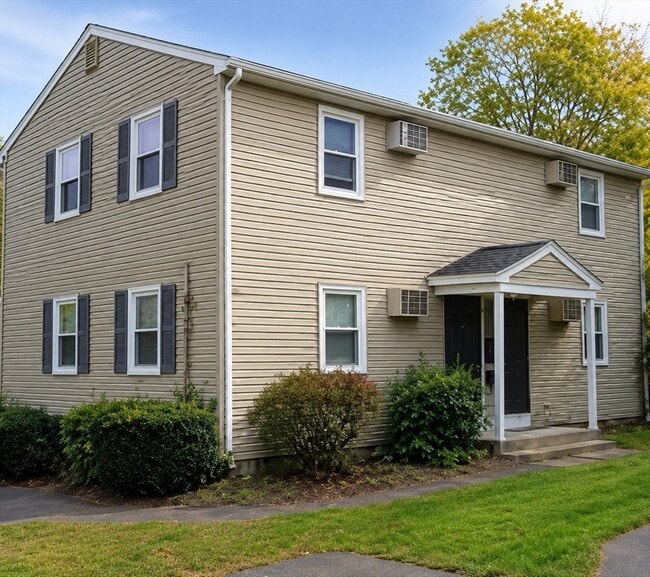Building Photo - 77 Moseley Ave Unit B