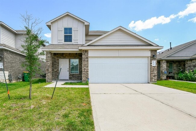Building Photo - 16744 Lonely Pines Dr Rental
