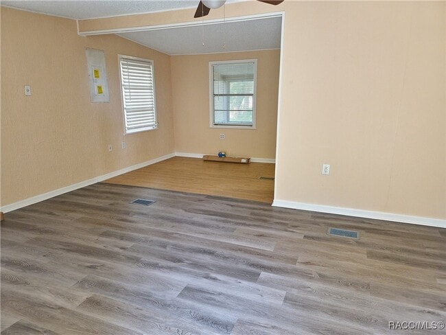 Photo - 6315 N Shorewood Dr