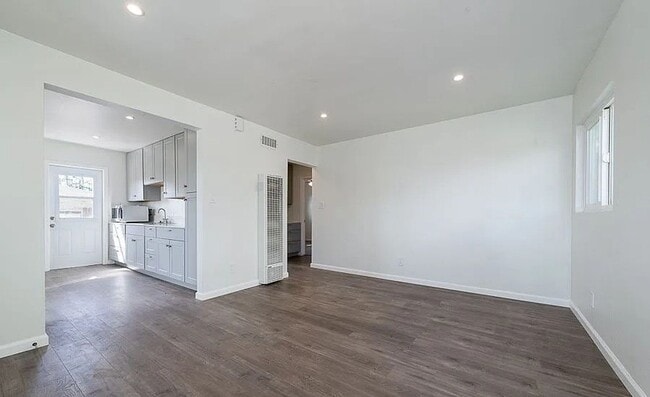 Photo - 7142-7144 Mohawk St Unidad 7142