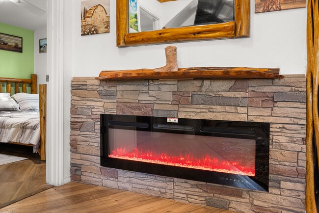 Photo - 105 Hi View Dr