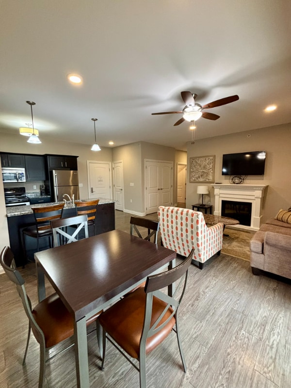 Photo - 2493 Sweet Home Rd Unidad 2-101