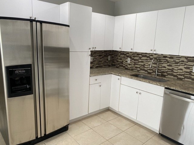 2 bedroom 1 Bath Home - Utilities Included
